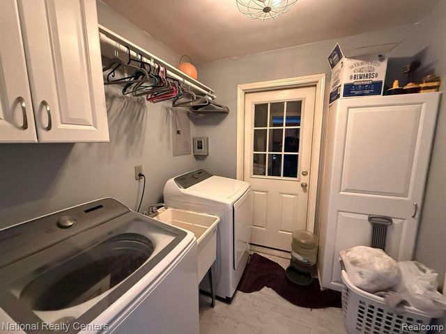 38695 Judd Road, Belleville, MI 48111