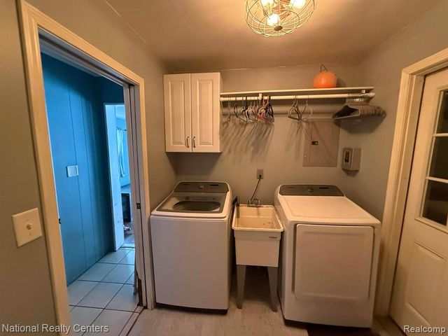 38695 Judd Road, Belleville, MI 48111