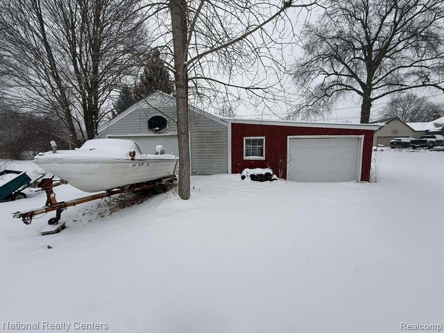 38695 Judd Road, Belleville, MI 48111