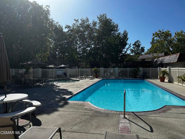 2448 Instone Court, Thousand Oaks, CA 91361