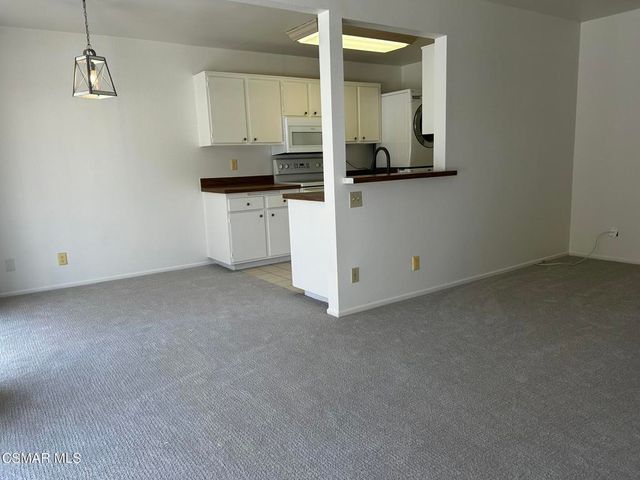 2448 Instone Court, Thousand Oaks, CA 91361