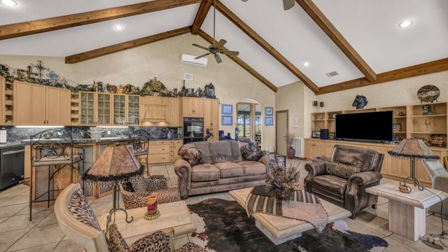 5288 Bennett Road, Millsap, TX 76066