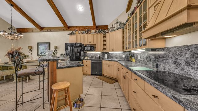 5288 Bennett Road, Millsap, TX 76066