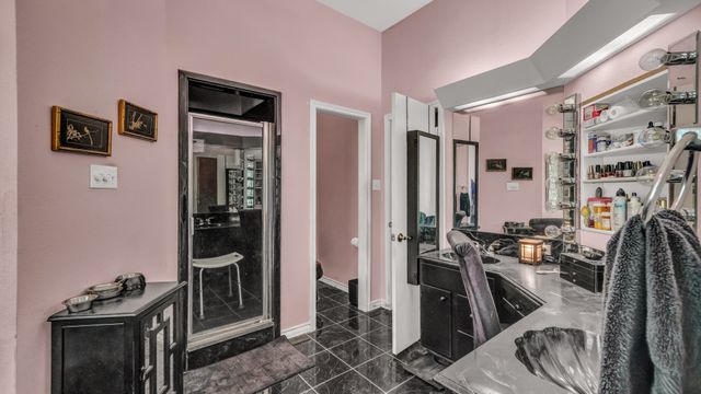 5288 Bennett Road, Millsap, TX 76066