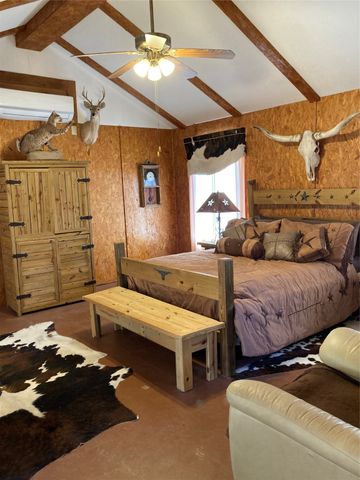 5288 Bennett Road, Millsap, TX 76066