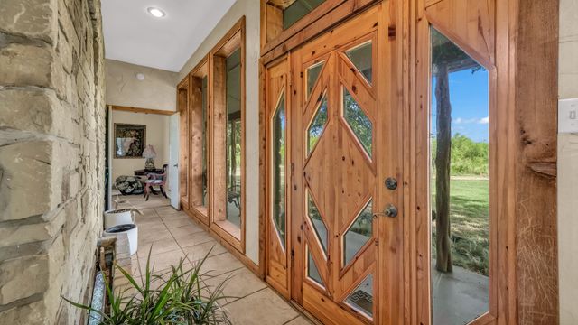 5288 Bennett Road, Millsap, TX 76066