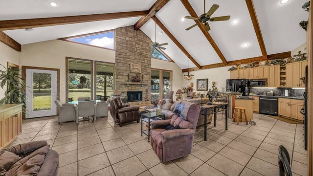 5288 Bennett Road, Millsap, TX 76066