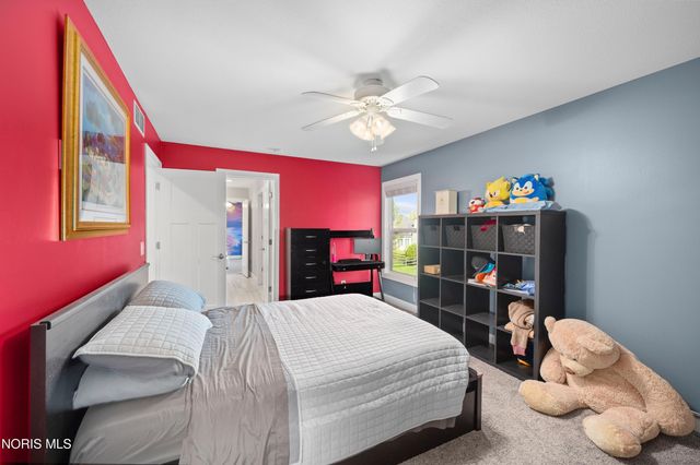 714 Delaware Drive, Perrysburg, OH 43551