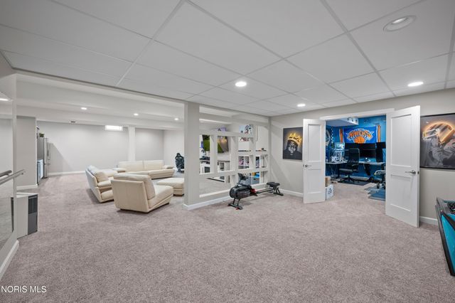 714 Delaware Drive, Perrysburg, OH 43551