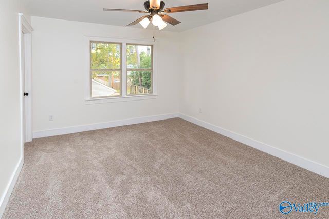 2323 Springdale Road SE, Decatur, AL 35601