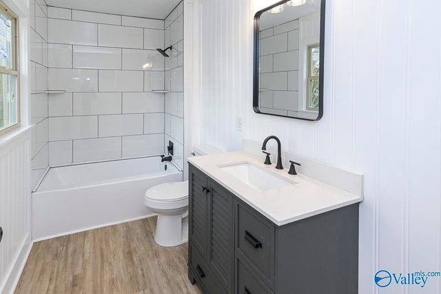 2323 Springdale Road SE, Decatur, AL 35601