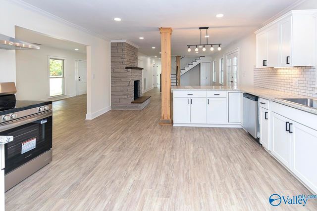 2323 Springdale Road SE, Decatur, AL 35601