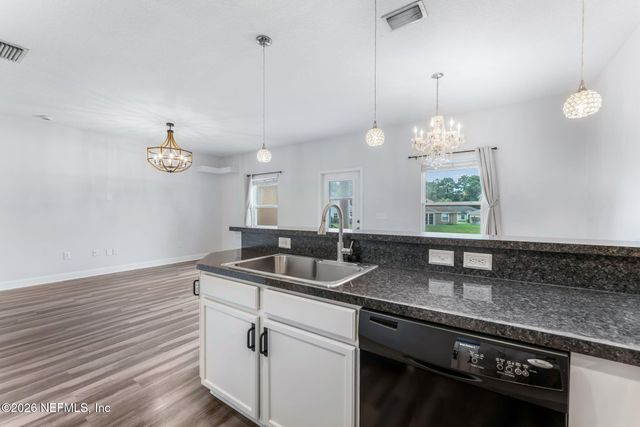 3073 ZEYNO Drive, Middleburg, FL 32068