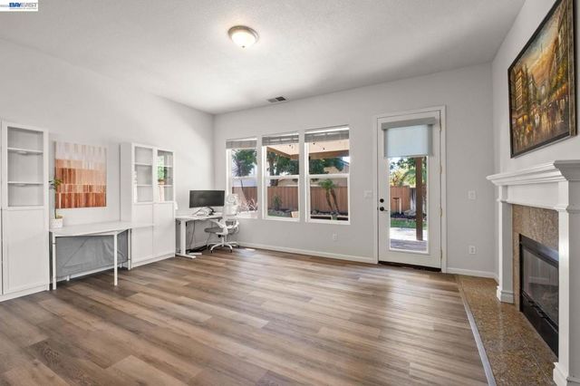 2466 Yosemite Way, Discovery Bay, CA 94505