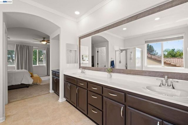 2466 Yosemite Way, Discovery Bay, CA 94505