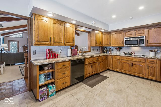 206 Somerville Road, Anderson, IN 46011