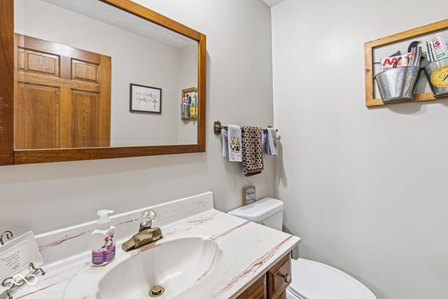 206 Somerville Road, Anderson, IN 46011