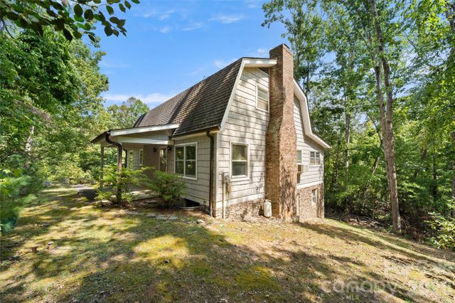 150 Mountain Laurel Lane, Fletcher, NC 28732