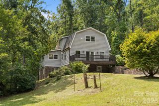 150 Mountain Laurel Lane, Fletcher, NC 28732