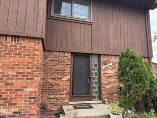 8418 Darlene Drive, Sterling Heights, MI 48312