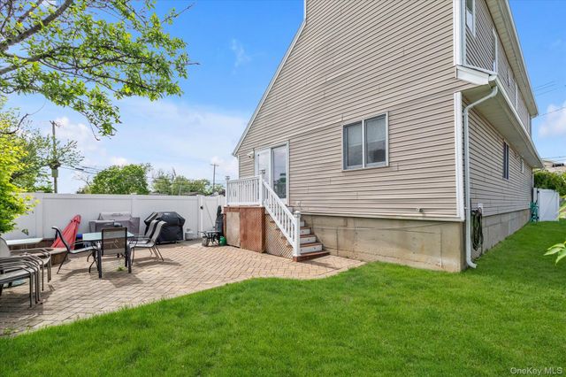2464 Horace Court, Bellmore, NY 11710