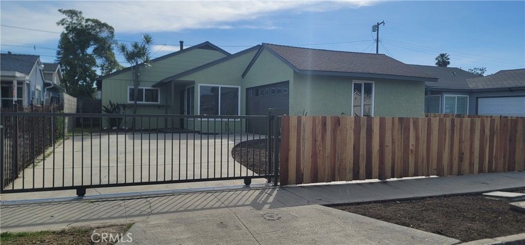 720 W 137th, Compton, CA 90222