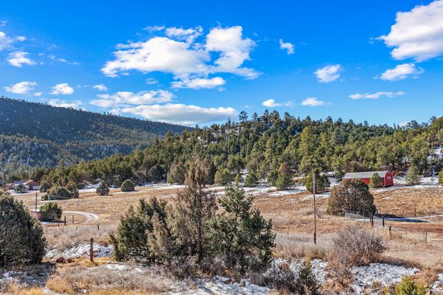 11 Eusebio Road, Glorieta, NM 87535