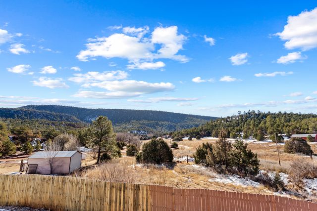 11 Eusebio Road, Glorieta, NM 87535