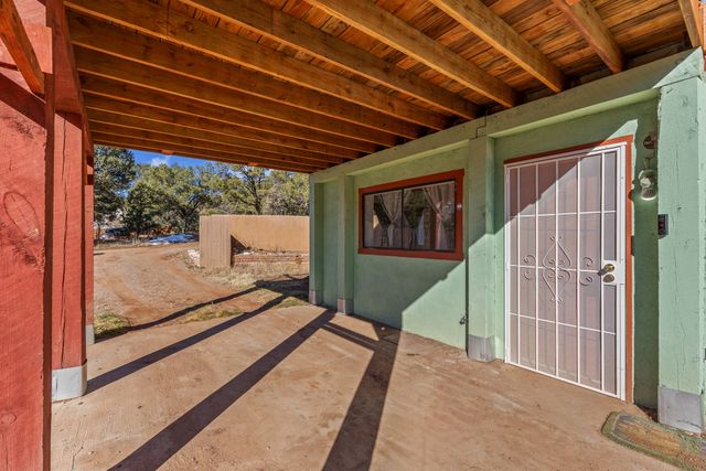 11 Eusebio Road, Glorieta, NM 87535
