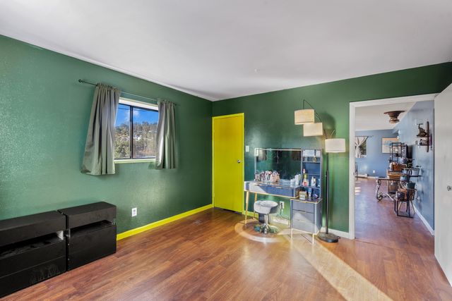 11 Eusebio Road, Glorieta, NM 87535