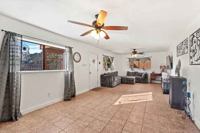 11 Eusebio Road, Glorieta, NM 87535