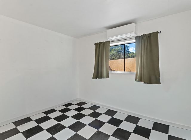 11 Eusebio Road, Glorieta, NM 87535