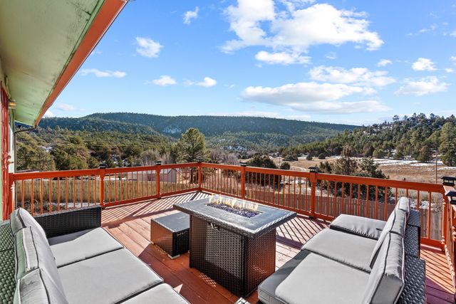 11 Eusebio Road, Glorieta, NM 87535