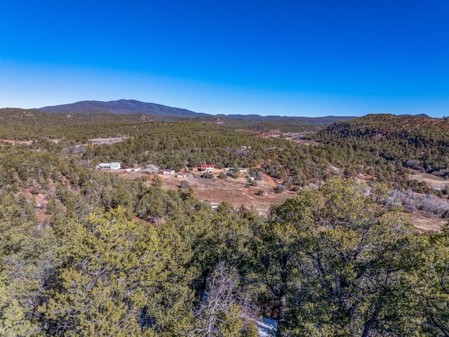 11 Eusebio Road, Glorieta, NM 87535
