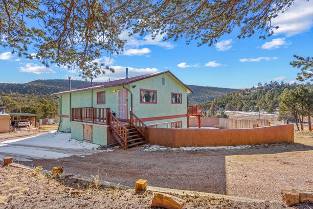 11 Eusebio Road, Glorieta, NM 87535