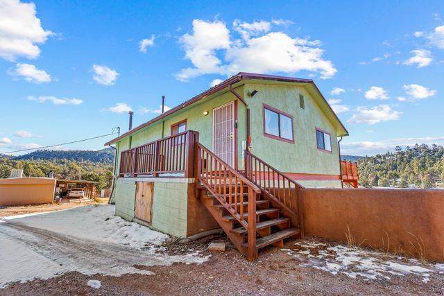 11 Eusebio Road, Glorieta, NM 87535