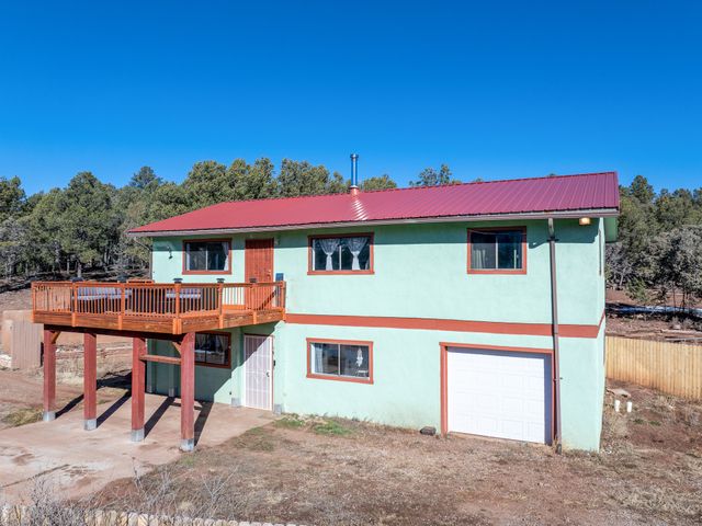 11 Eusebio Road, Glorieta, NM 87535