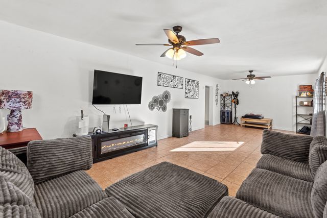 11 Eusebio Road, Glorieta, NM 87535