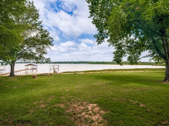 117 Prairie Drive, Mabank, TX 75156
