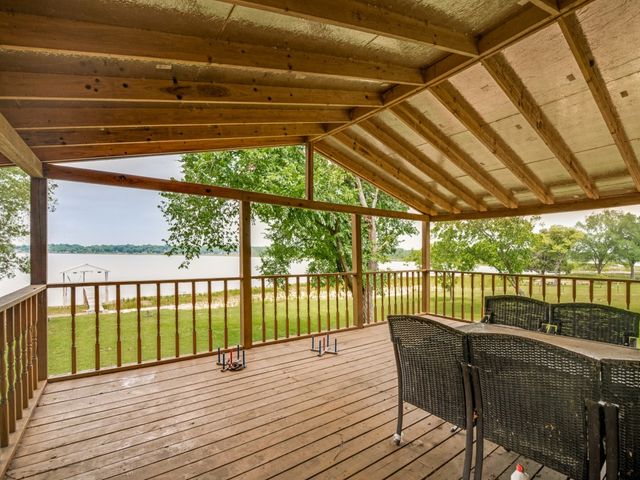 117 Prairie Drive, Mabank, TX 75156