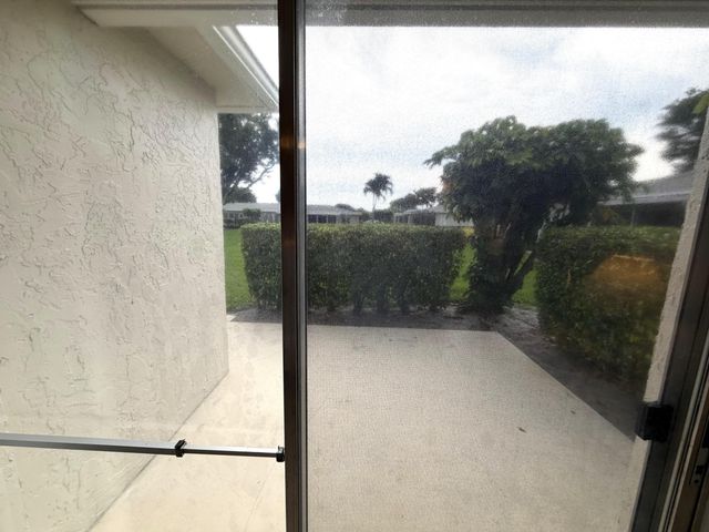 2520 Pansey Lane D, Delray Beach, FL 33445