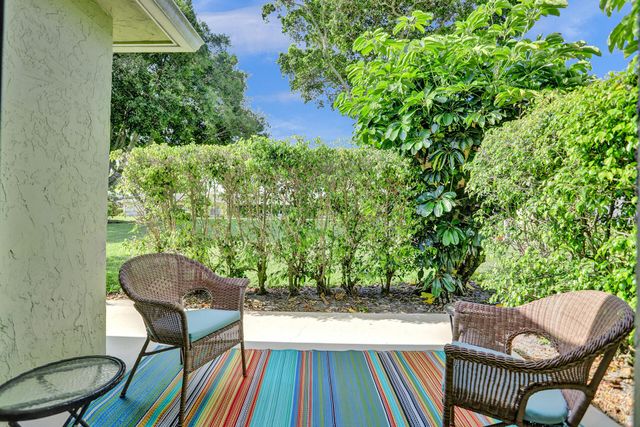 2520 Pansey Lane D, Delray Beach, FL 33445