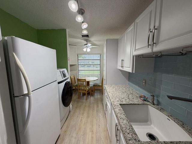 2520 Pansey Lane D, Delray Beach, FL 33445