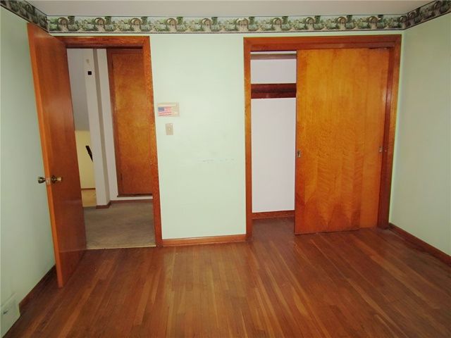 571 Grove Rd, Penn Hills, PA 15147