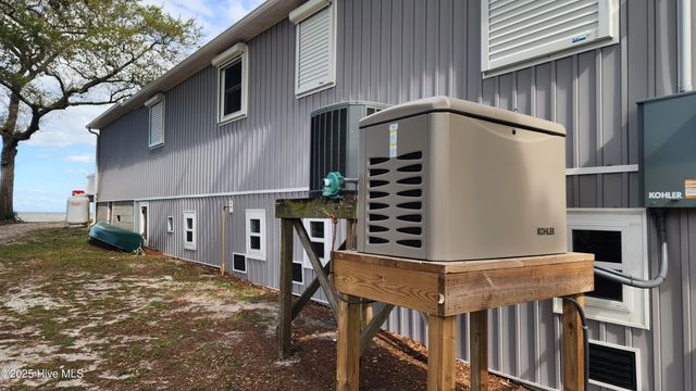 197 Pamlico Parkway, Beaufort, NC 28516