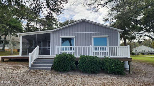 197 Pamlico Parkway, Beaufort, NC 28516