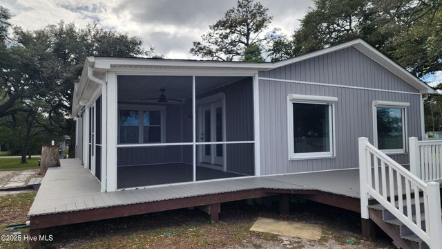 197 Pamlico Parkway, Beaufort, NC 28516