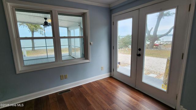 197 Pamlico Parkway, Beaufort, NC 28516