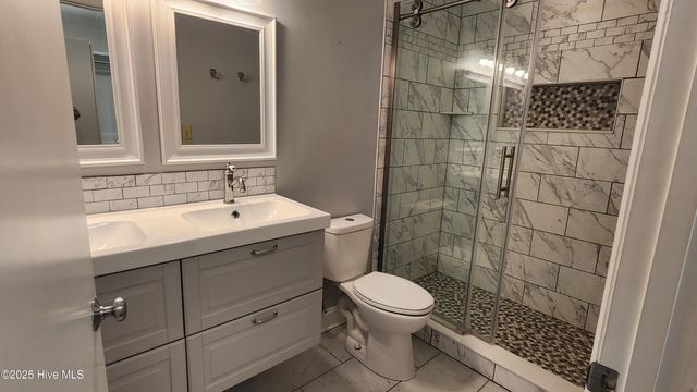 197 Pamlico Parkway, Beaufort, NC 28516