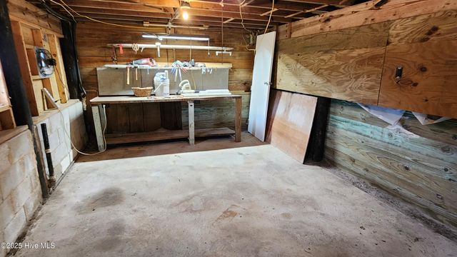 197 Pamlico Parkway, Beaufort, NC 28516